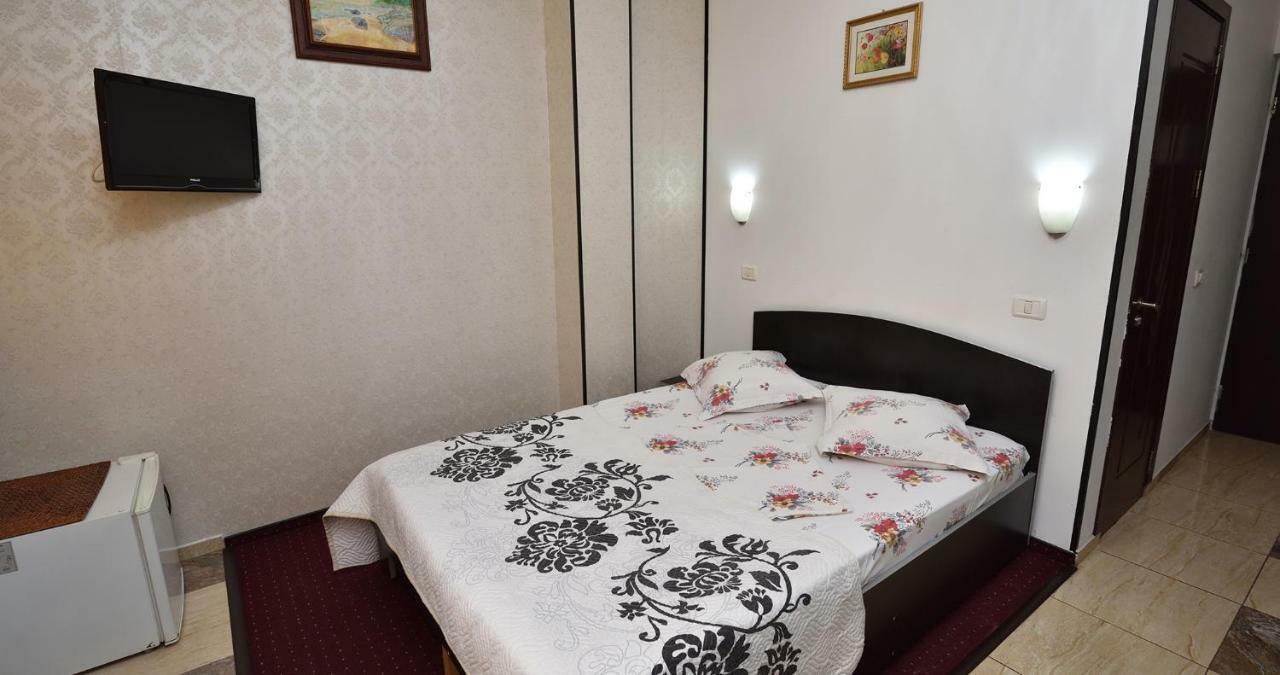 Hotel Taco Бухарест Екстер'єр фото